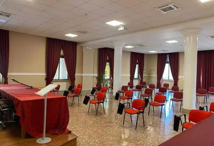 Fotos del hotel Casa La Salle - Casa Religiosa:  23