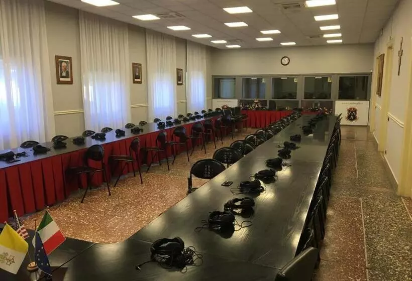 Fotos del hotel Casa La Salle - Casa Religiosa:  4