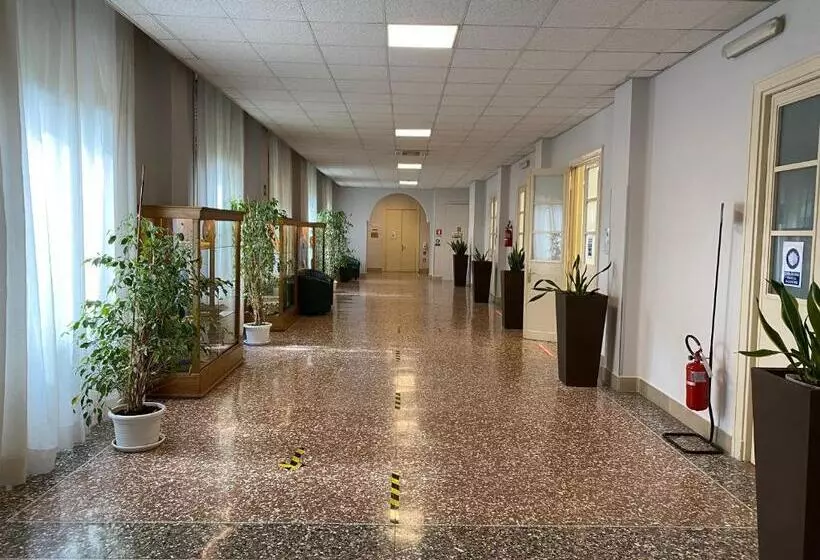 Fotos del hotel Casa La Salle - Casa Religiosa:  2