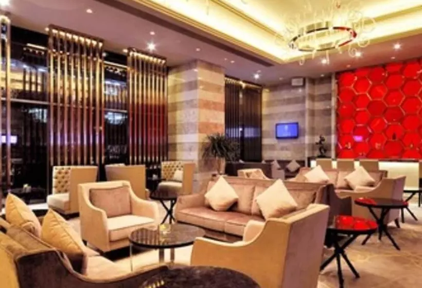 Fotos del hotel Royal Suites & Tower:  15