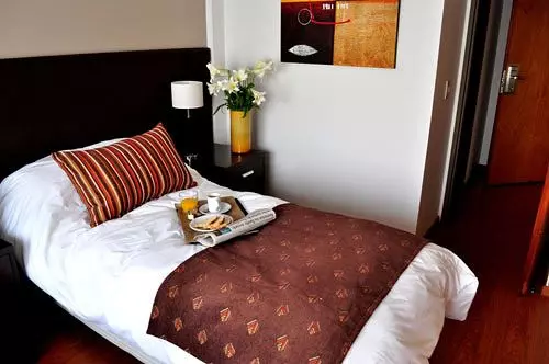 Fotos del hotel SF Suites:  10