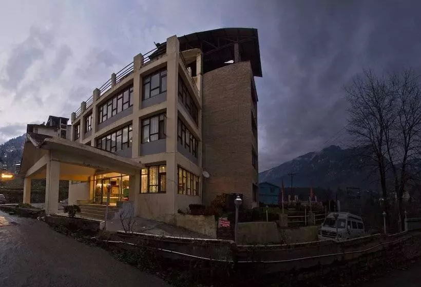 Hotel Sitara International