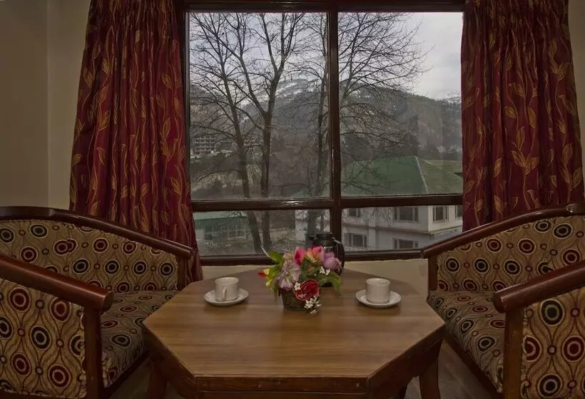 Fotos del hotel Hotel Sitara International:  23