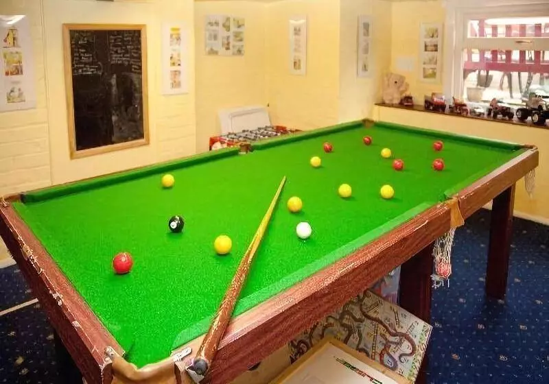 Fotos del hotel The Meltham Guest House:  2