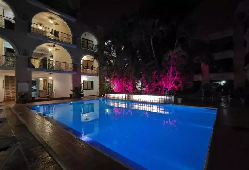 Fotos del hotel Doralba Inn:  2