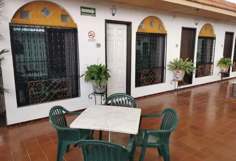 Fotos del hotel Doralba Inn:  6