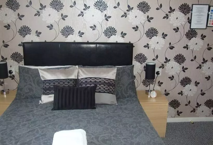 Fotos del hotel The Edelweiss:  4