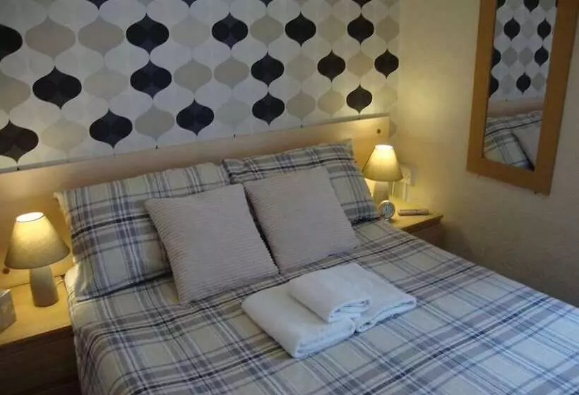 Fotos del hotel The Edelweiss:  8