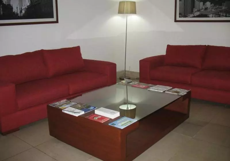 Ams Apartments Monjitas