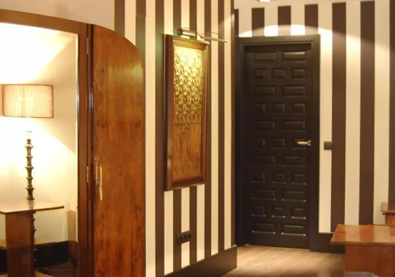 Fotos del hotel Hospedería Los Templarios:  5