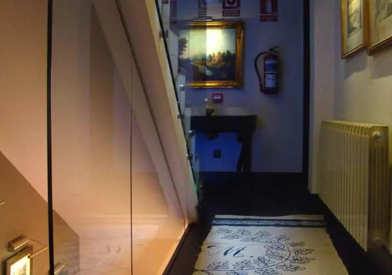 Fotos del hotel Hospedería Los Templarios:  6