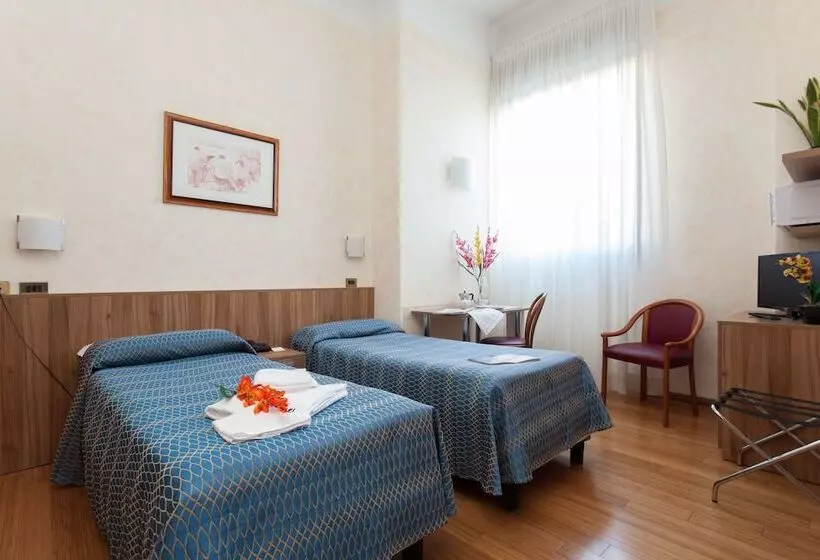 Fotos del hotel Residence Lepontina:  12