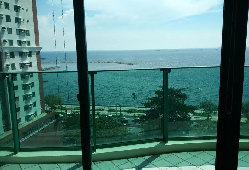 Fotos del hotel The Baywatch Tower Manila:  10