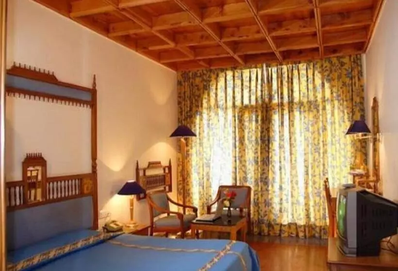 Fotos del hotel Shingar Regency:  12