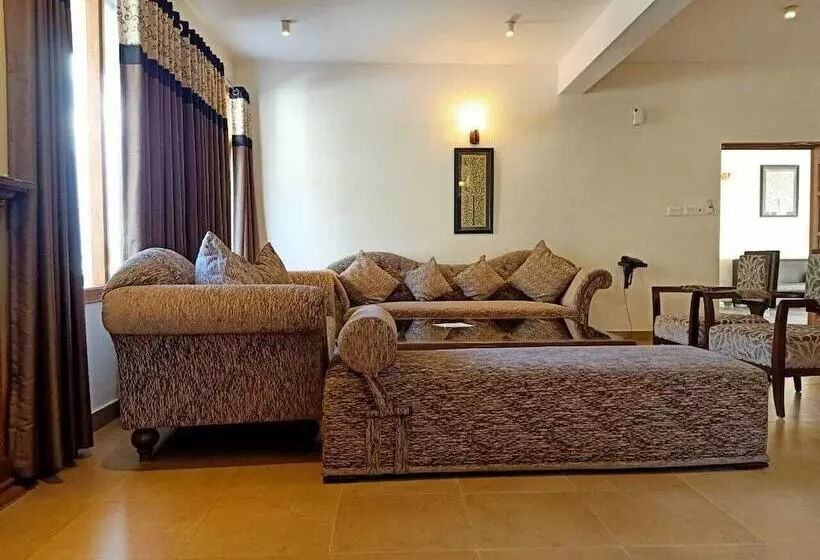 Fotos del hotel Shingar Regency:  21