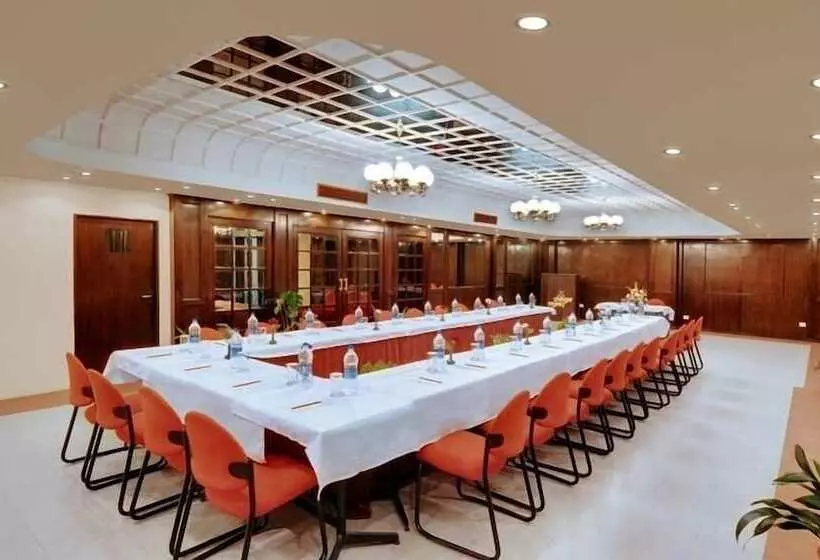 Fotos del hotel Shingar Regency:  4