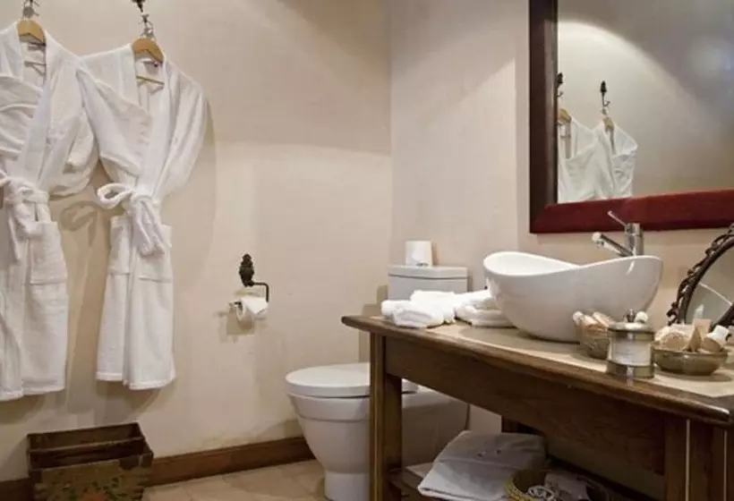 Fotos del hotel Villa De L ô:  9