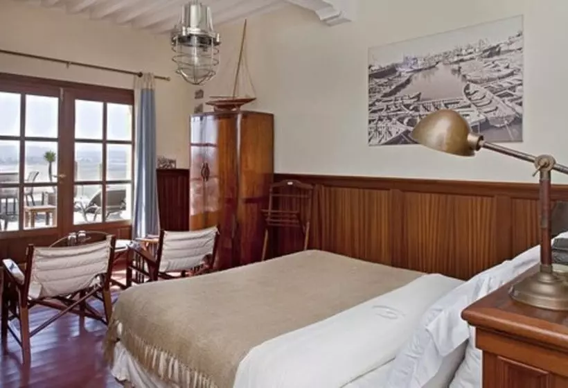 Fotos del hotel Villa De L ô:  16