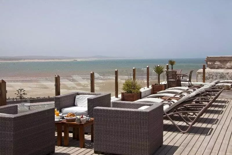 Fotos del hotel Villa De L ô:  8