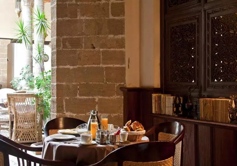 Fotos del hotel Villa De L ô:  7