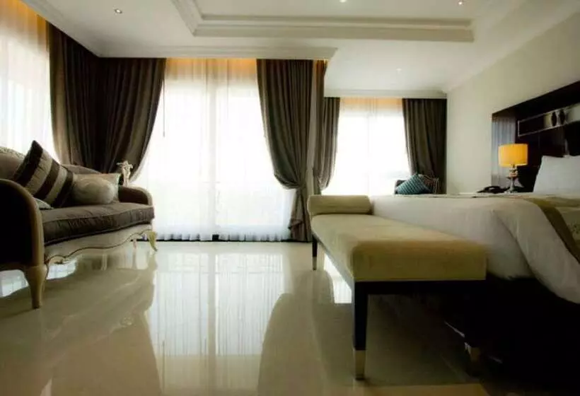 Fotos del hotel Lk Royal Wing:  2