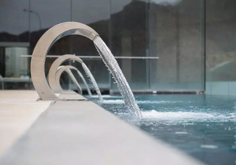 Fotos del hotel Enjoy Santiago:  2