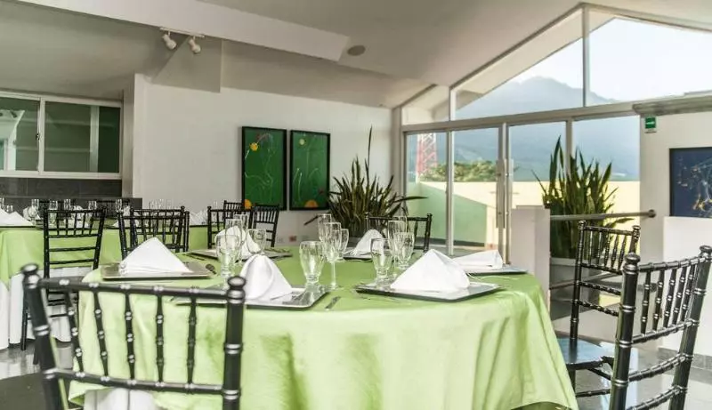 Fotos del hotel Casa Del Arbol Galerias:  12