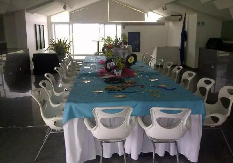 Fotos del hotel Casa Del Arbol Galerias:  11