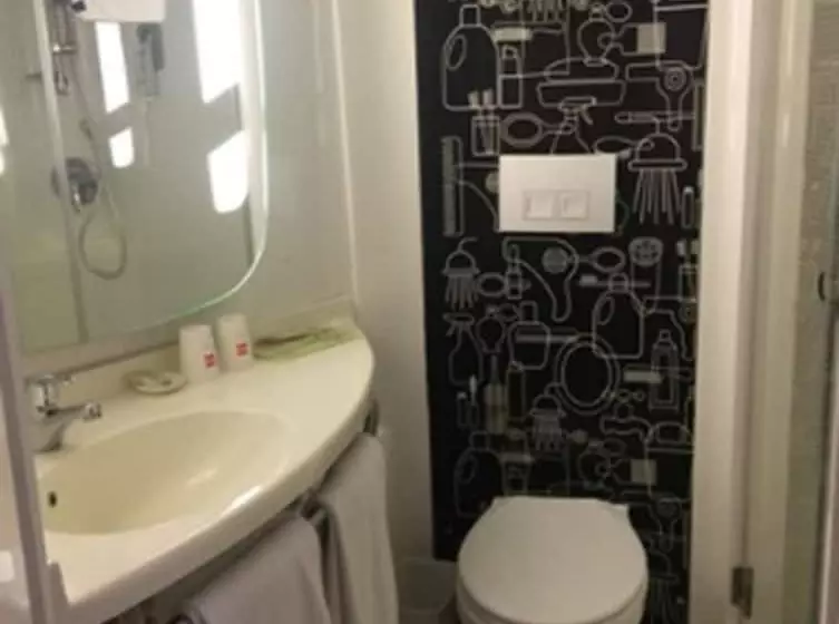 Fotos del hotel Ibis Shanghai Expo Chenshan Road Subway Staion:  15