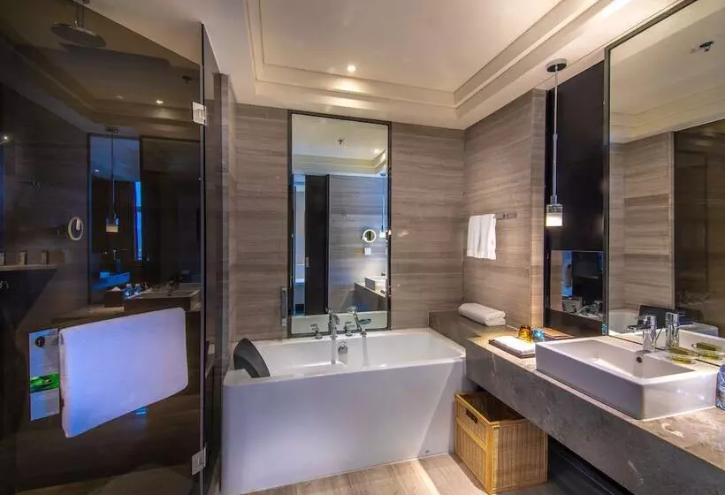 Fotos del hotel Renaissance Guiyang:  15