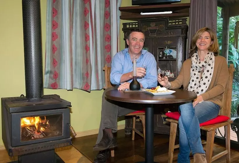 Fotos del hotel Witches Falls Cottages On Tamborine:  4