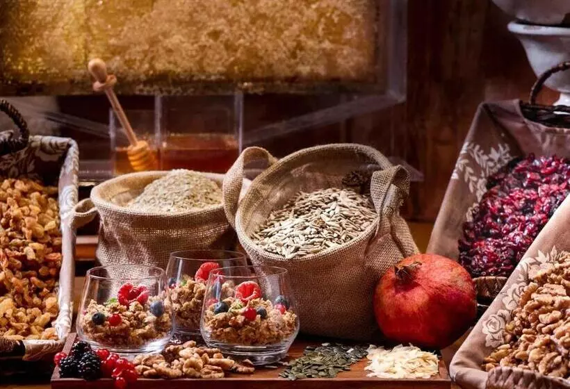 Fotos del hotel Swissôtel Al Ghurair Dubai:  13