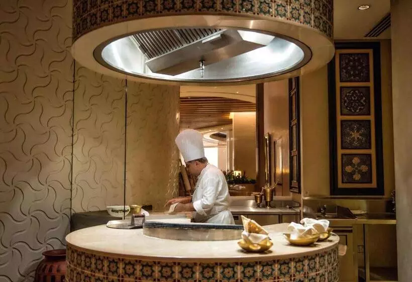 Fotos del hotel Swissôtel Al Ghurair Dubai:  5