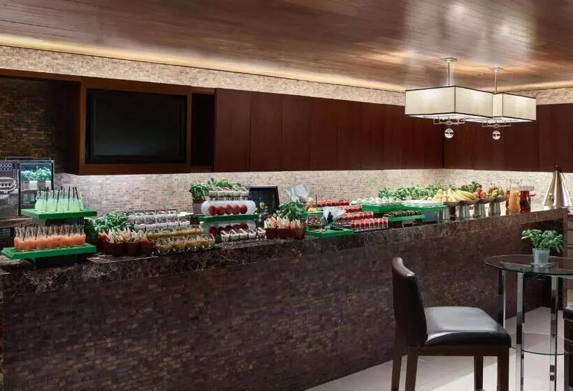 Fotos del hotel Swissôtel Al Ghurair Dubai:  7