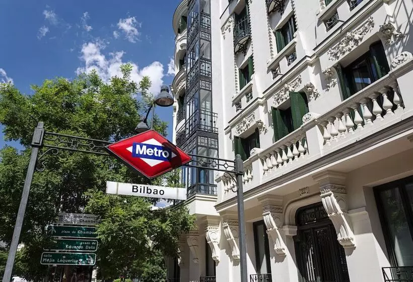 Fotos del hotel One Shot Luchana 22:  7