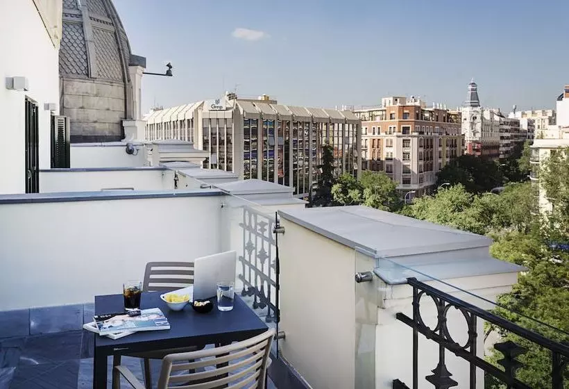 Fotos del hotel One Shot Luchana 22:  5