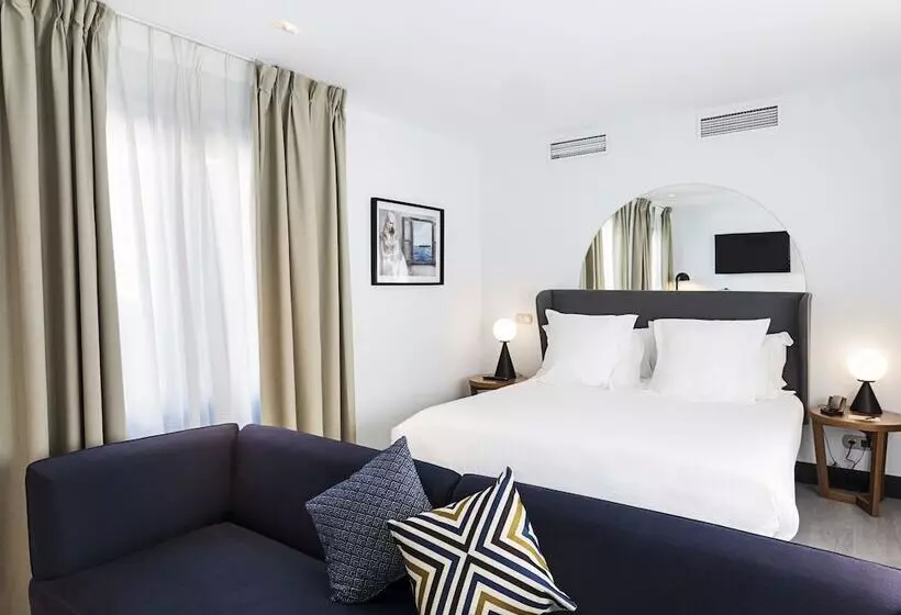 Fotos del hotel One Shot Luchana 22:  2