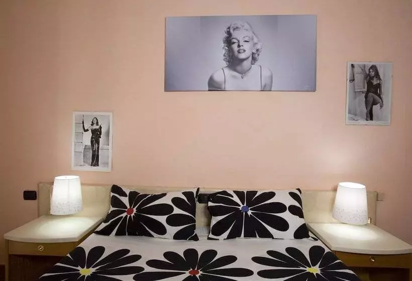 Fotos del hotel Cineholiday:  19