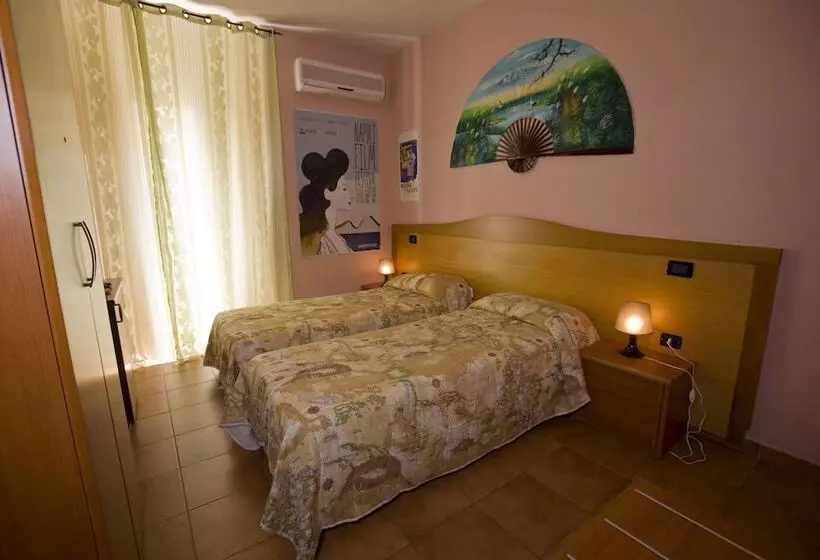 Fotos del hotel Cineholiday:  8