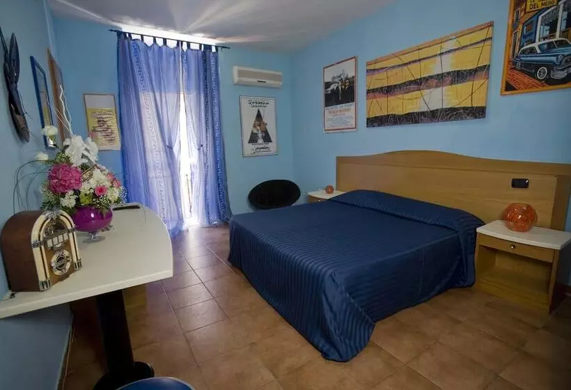 Fotos del hotel Cineholiday:  18