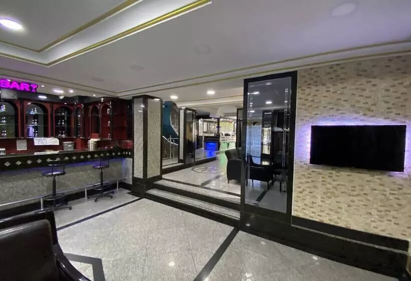 Fotos del hotel Grand Oral:  3