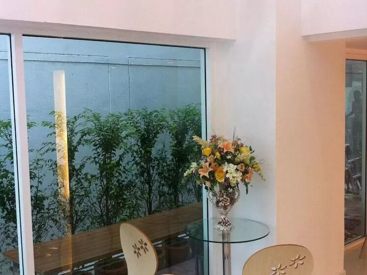 Fotos del hotel Nantra Ekamai:  11