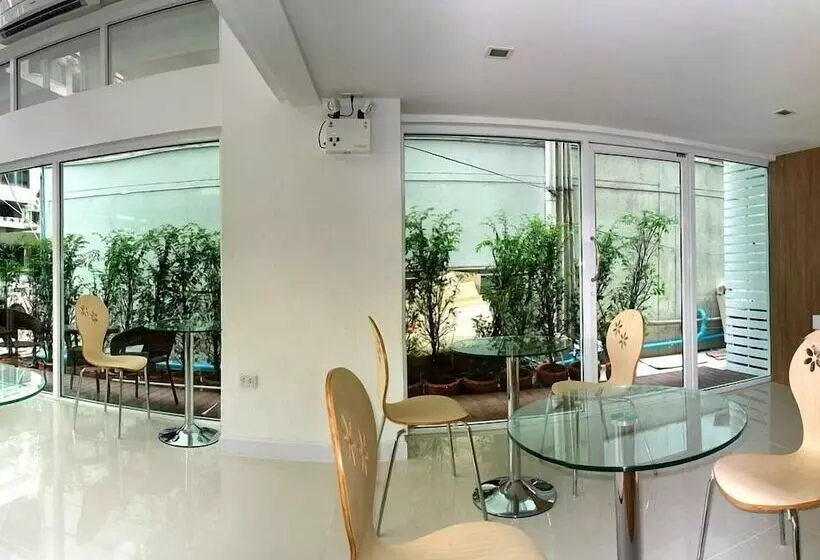 Fotos del hotel Nantra Ekamai:  14