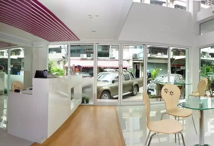 Fotos del hotel Nantra Ekamai:  4