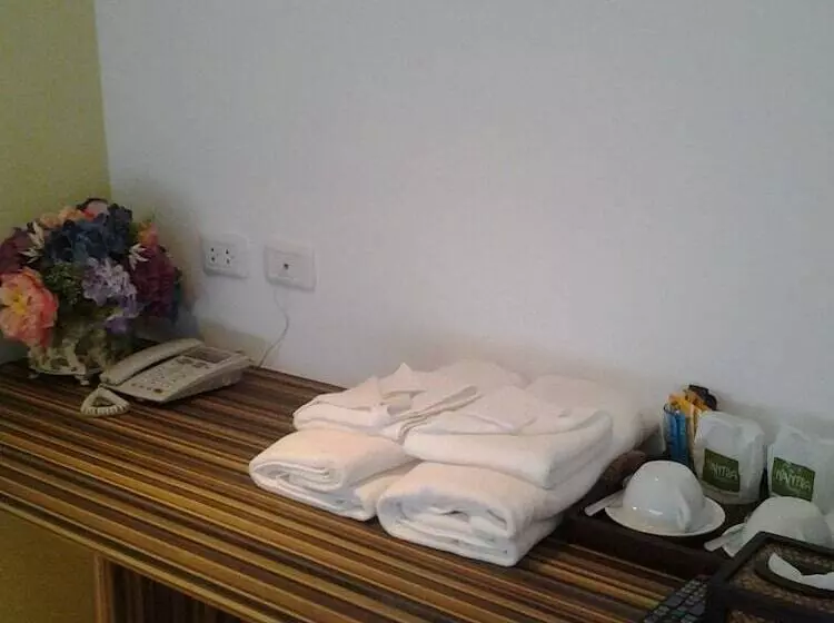 Fotos del hotel Nantra Ekamai:  3