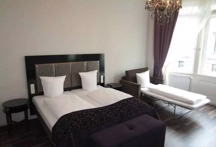 Fotos del hotel Pension Baron Am Schottentor:  20