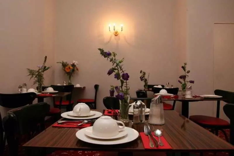 Fotos del hotel Pension Baron Am Schottentor:  9