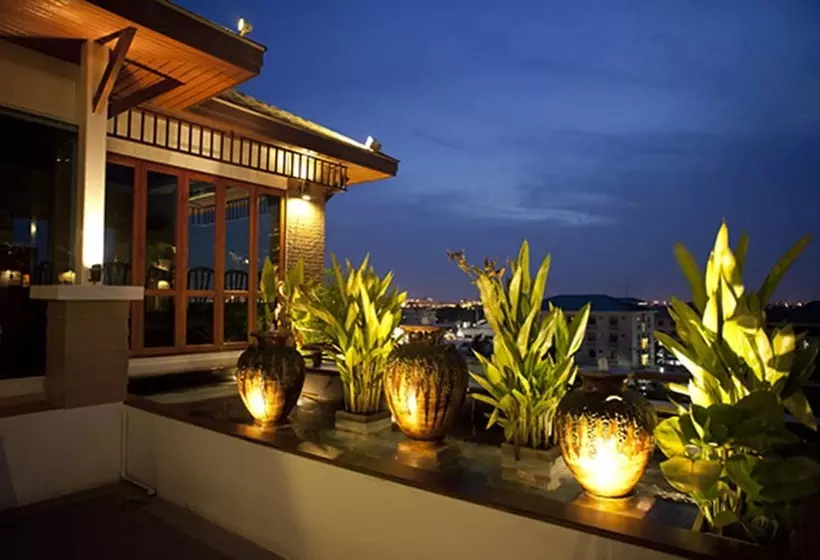 Fotos del hotel Suvarnabhumi Suite:  9