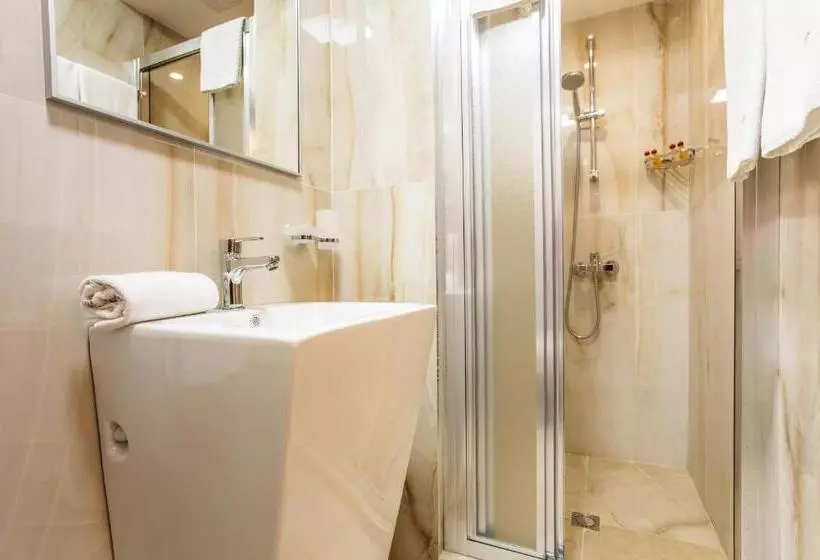 Fotos del hotel Sofia Place Hotel By Hmg:  4