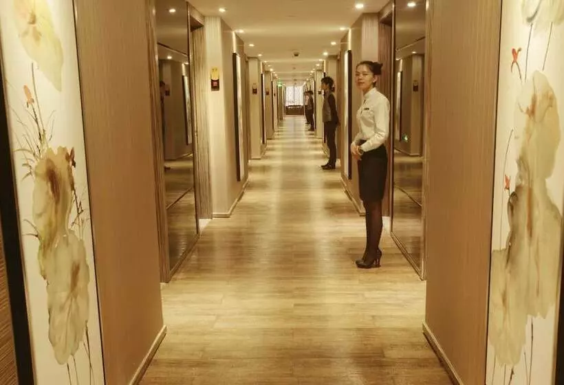 Fotos del hotel La Perle International:  12